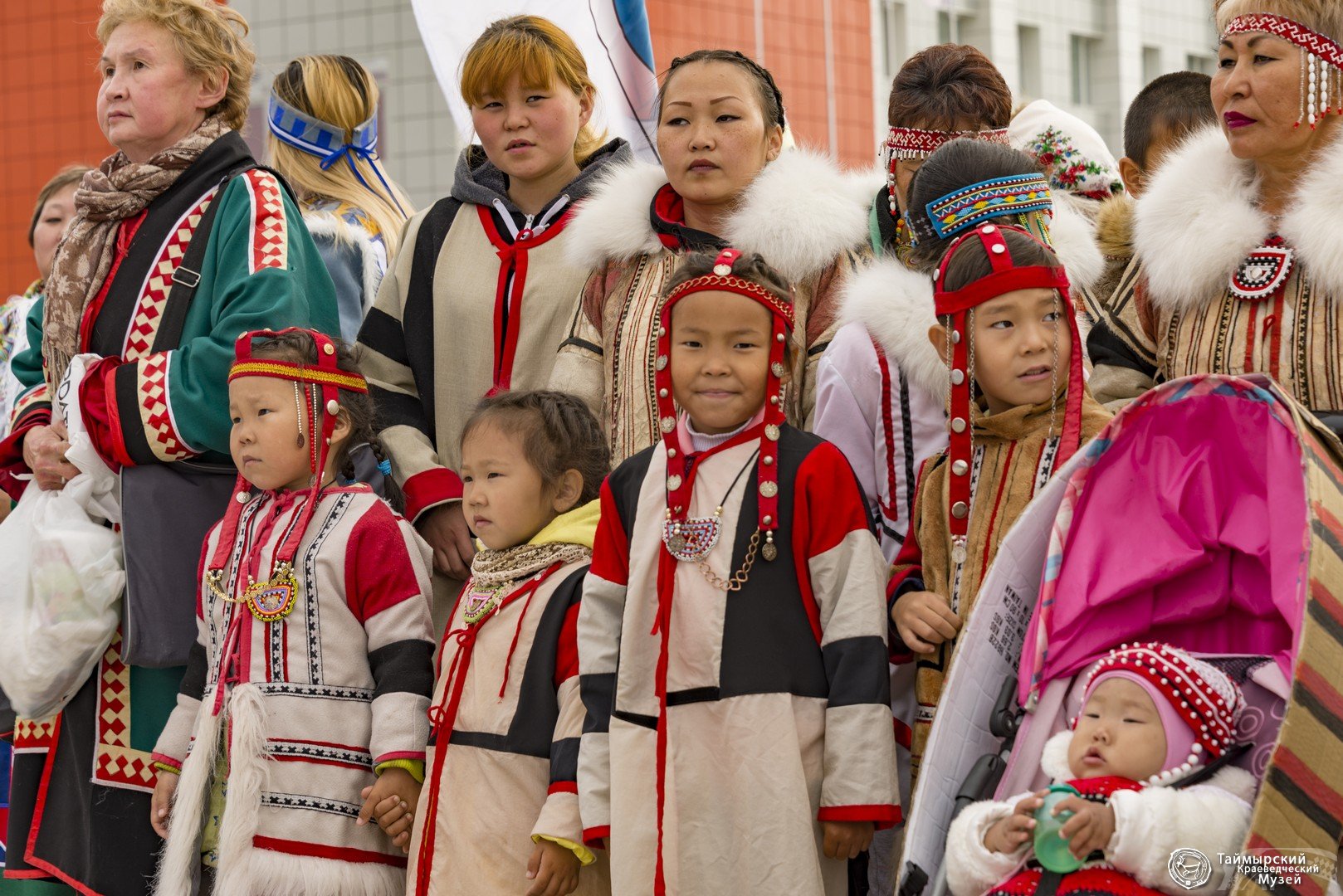 Коренные народы субъекта. Коренные народы Таймыра. Коренных малочисленных народов Российской Федерации. Коренные малочисленные народы Таймыра.